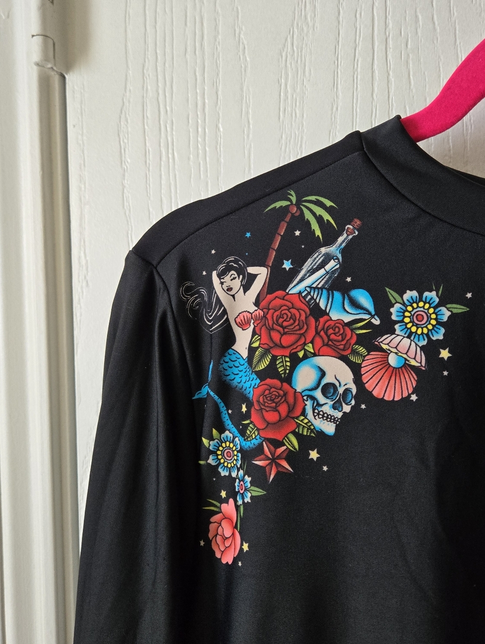 Torrid Active Wireless Cropped Rashguard - Picture 3 of 8